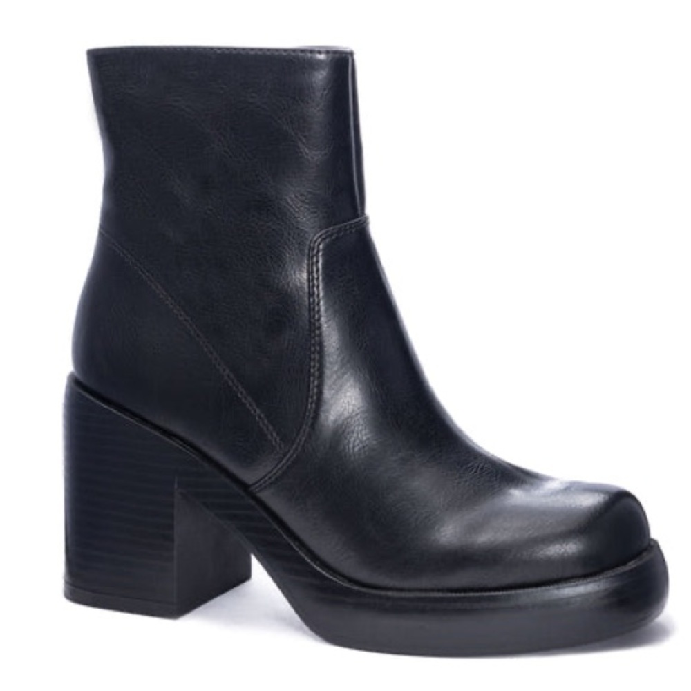Chinese Laundry Groovy Boots